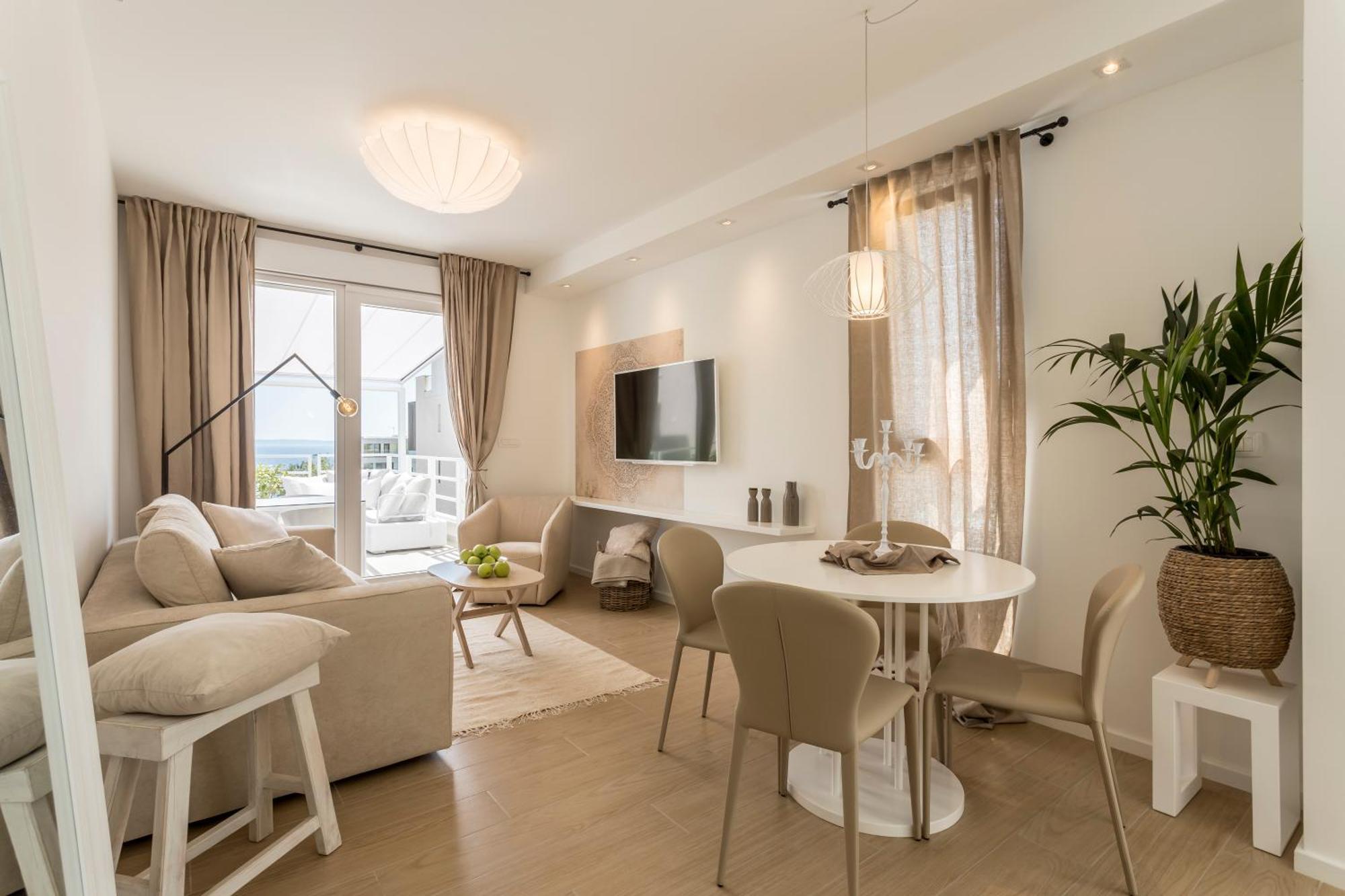 The Pleasurist - Apartment With Private Heated Pool And Terrace Σπλιτ Εξωτερικό φωτογραφία