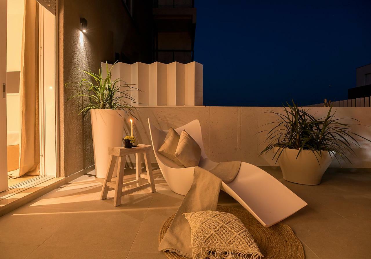 The Pleasurist - Apartment With Private Heated Pool And Terrace Σπλιτ Εξωτερικό φωτογραφία