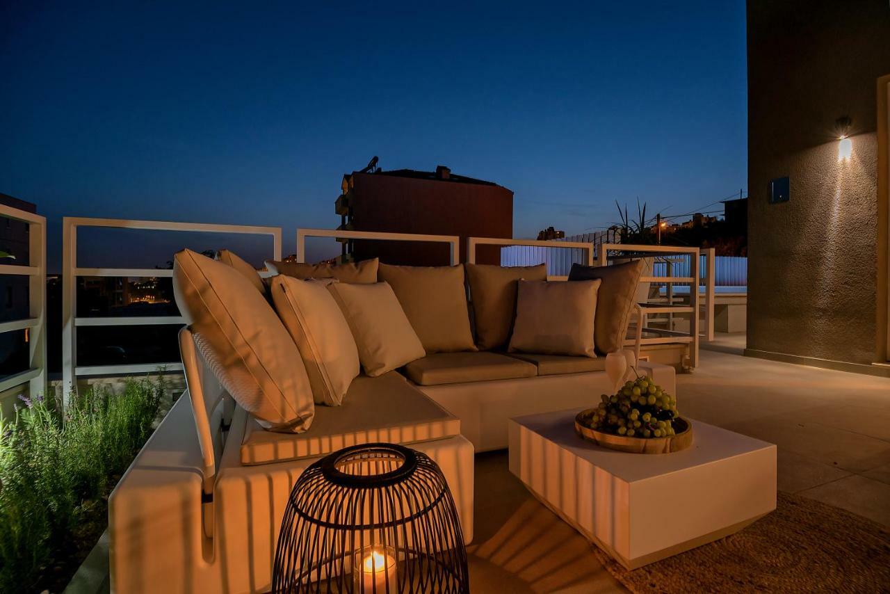 The Pleasurist - Apartment With Private Heated Pool And Terrace Σπλιτ Εξωτερικό φωτογραφία