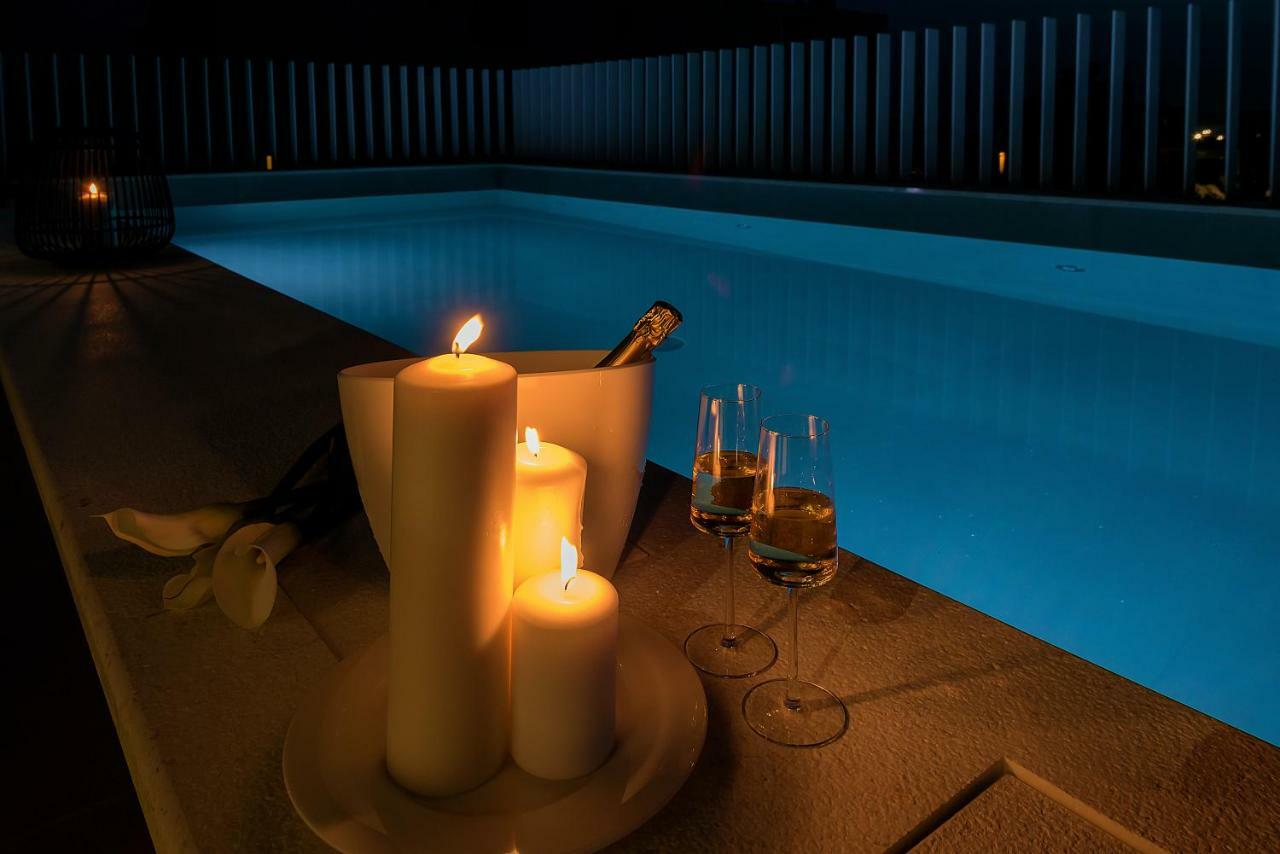 The Pleasurist - Apartment With Private Heated Pool And Terrace Σπλιτ Εξωτερικό φωτογραφία